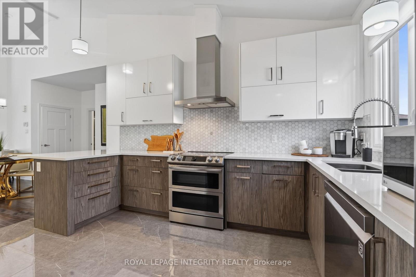 53 Solara Private, Clarence-Rockland, Ontario K4K 0K9 - Photo 8 - X13158012