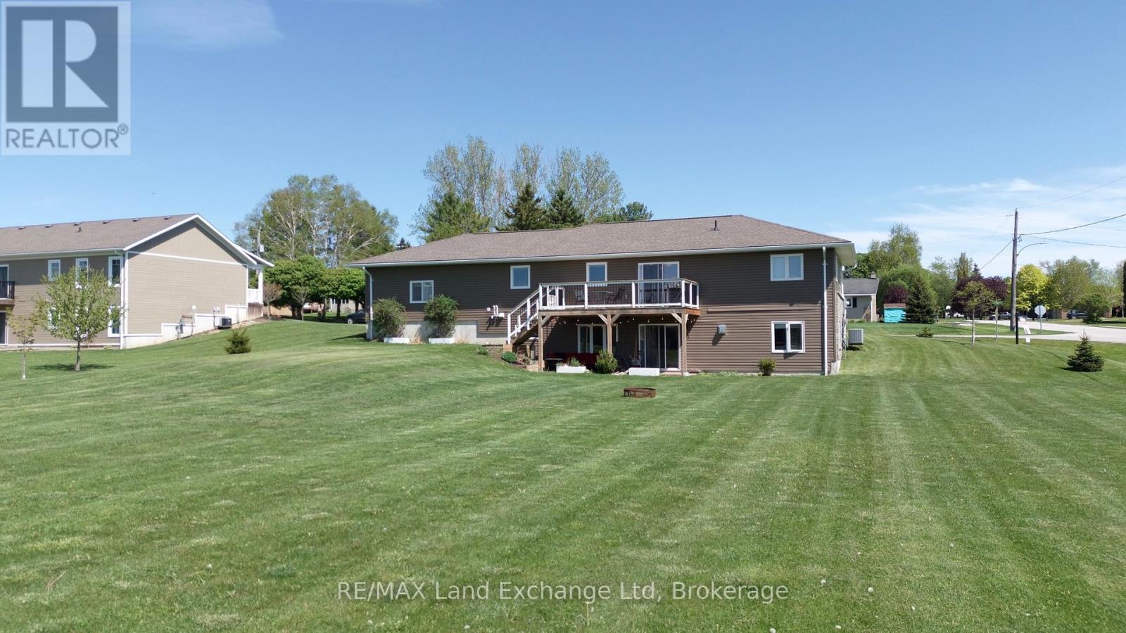 42 John Street, Morris Turnberry, Ontario  N0G 1E0 - Photo 39 - X12978856