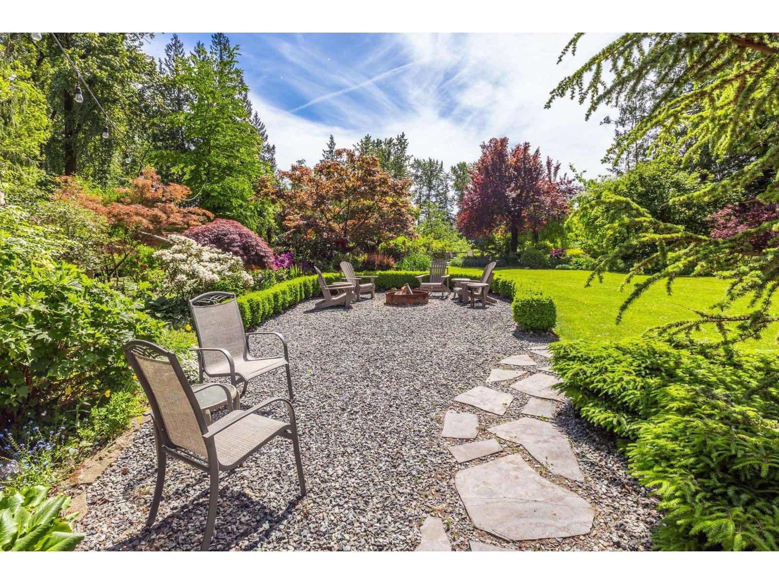22558 Old Yale Road, Langley, British Columbia  V2Z 2V4 - Photo 12 - R3126426