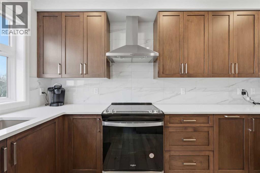 11 Les Jardins Park SE, Calgary, Alberta  T2C 5V3 - Photo 19 - A2311719