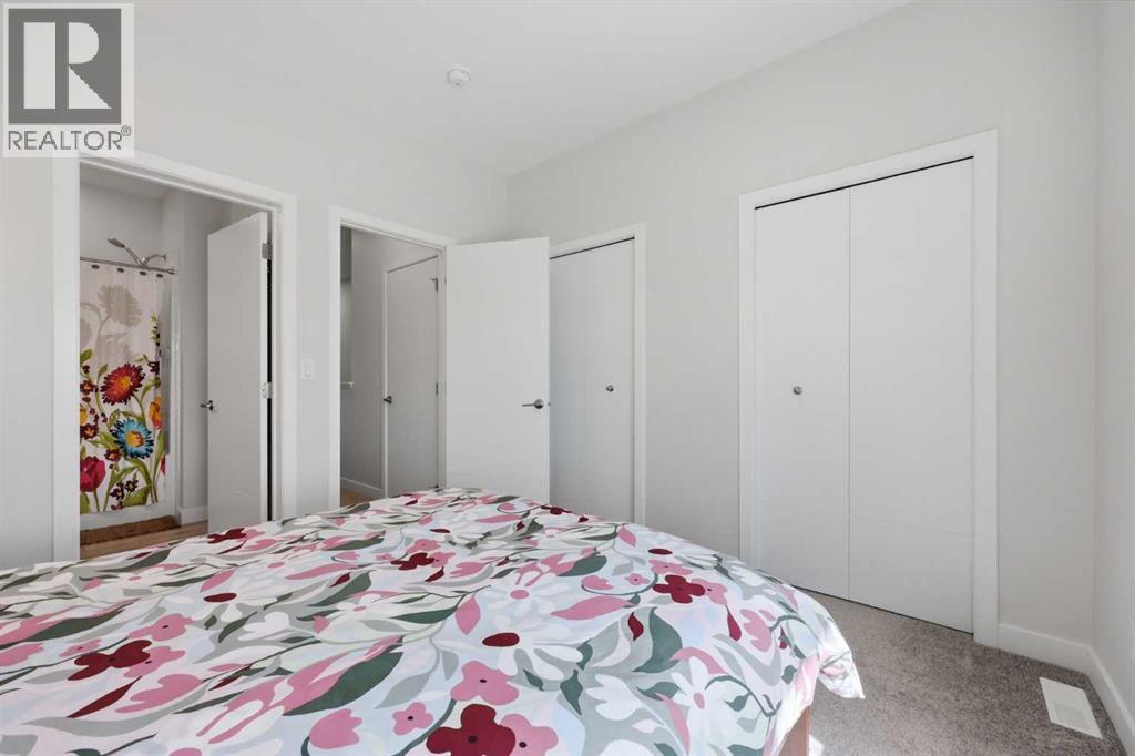 11 Les Jardins Park SE, Calgary, Alberta  T2C 5V3 - Photo 30 - A2311719