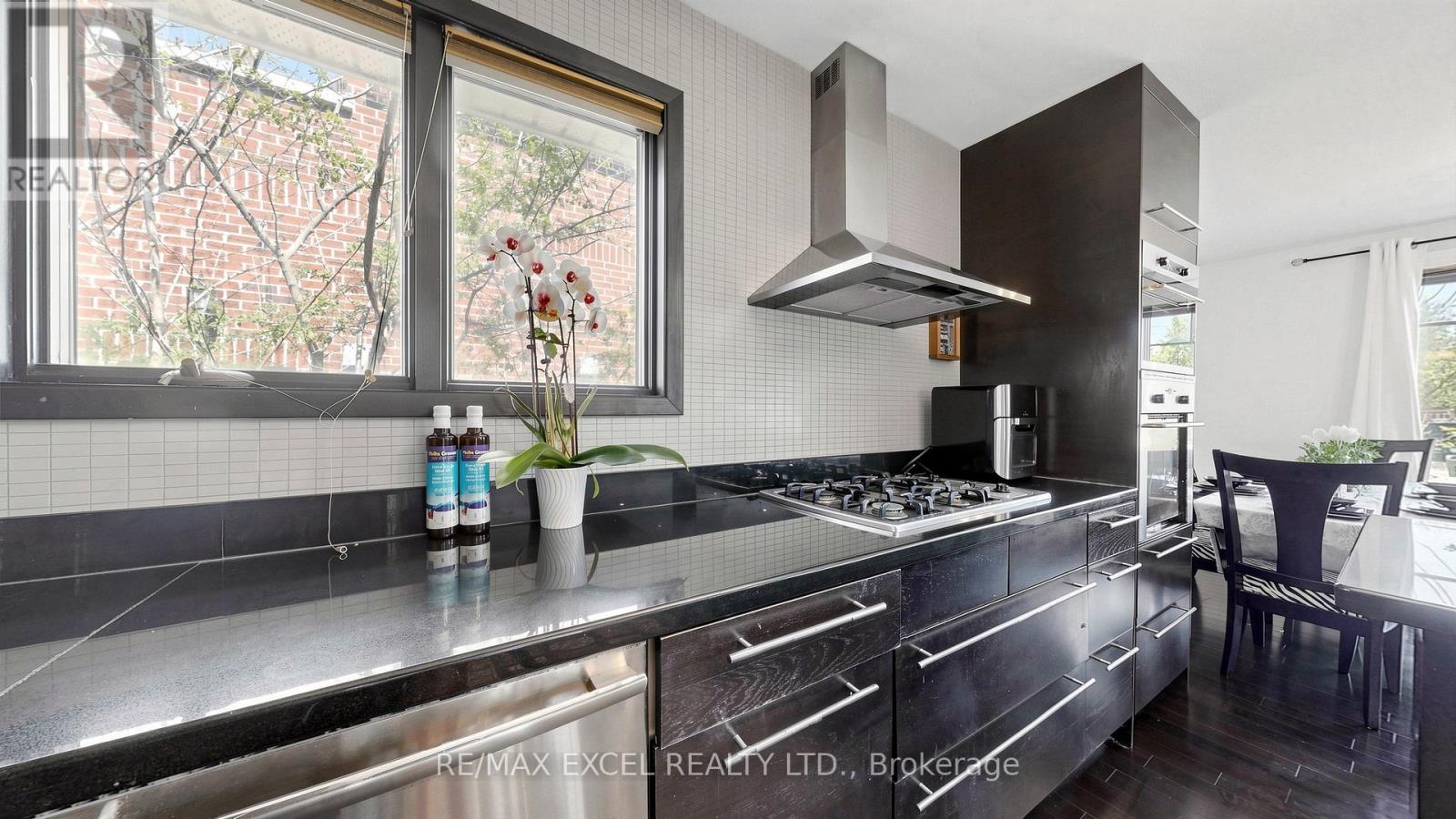 254 Patricia Avenue, Toronto, Ontario  M2M 1J8 - Photo 15 - C13158084