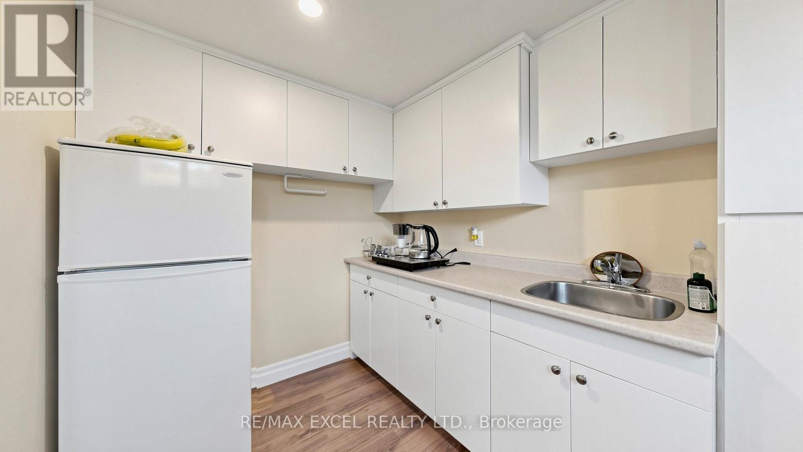 254 Patricia Avenue, Toronto, Ontario  M2M 1J8 - Photo 25 - C13158084