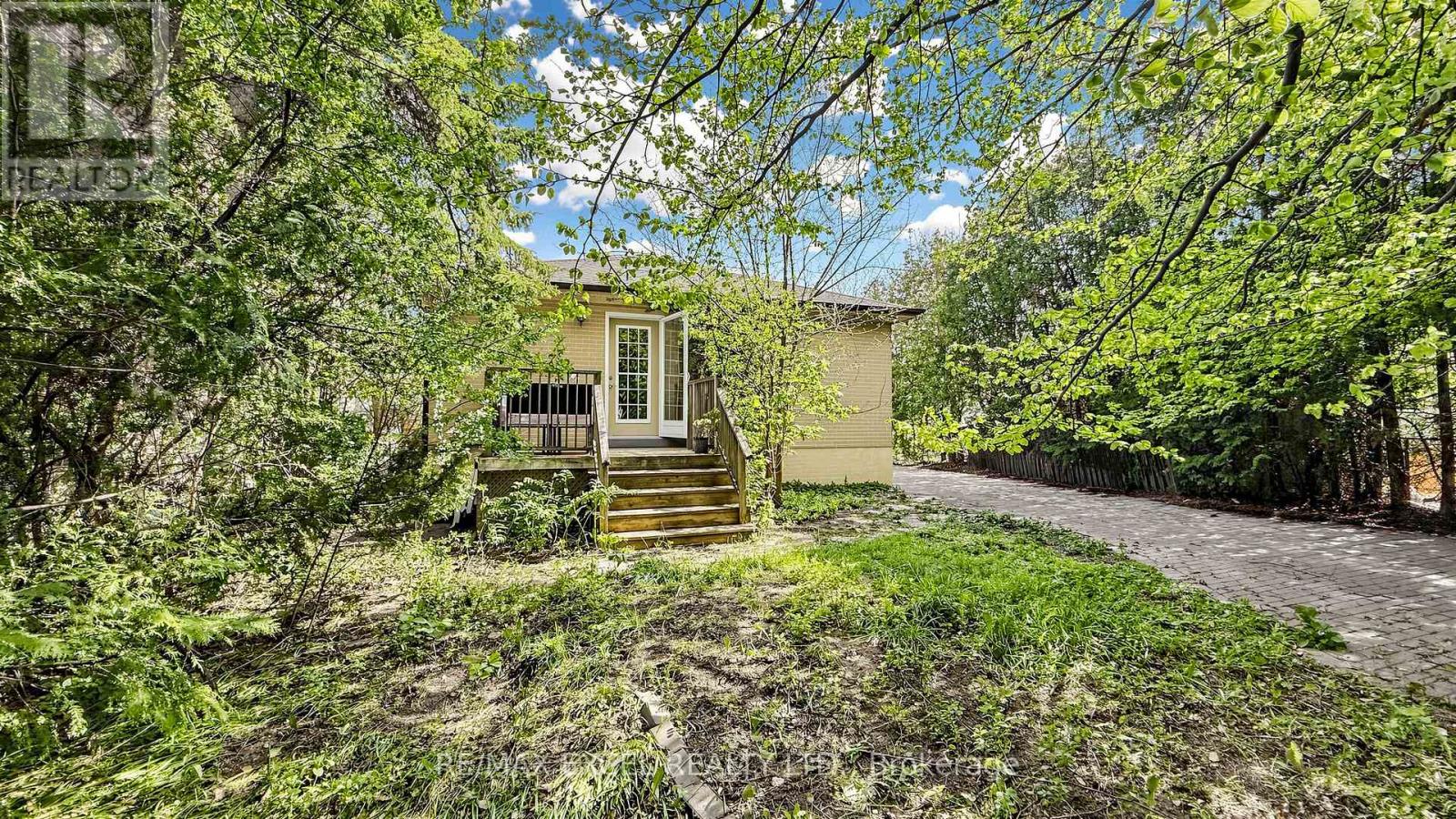 254 Patricia Avenue, Toronto, Ontario  M2M 1J8 - Photo 35 - C13158084