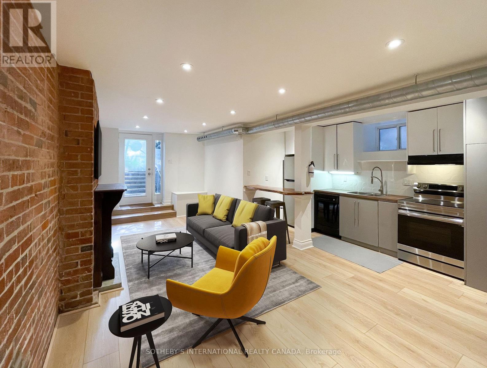 81 BRUNSWICK AVENUE, Toronto, Ontario