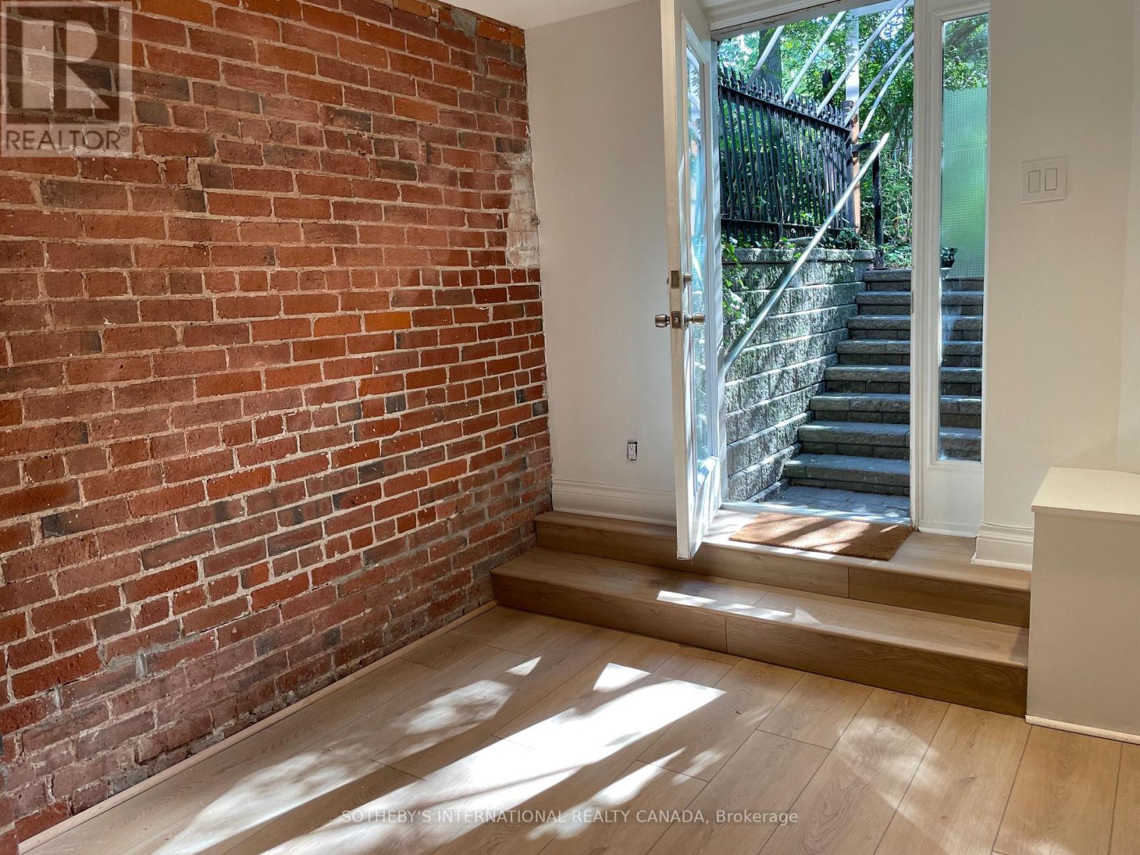 81 Brunswick Avenue, Toronto, Ontario  M5S 2L8 - Photo 7 - C13158120