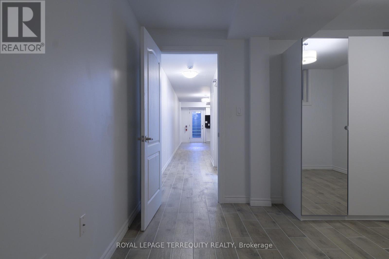 Bsmt - 665 Crawford Street, Toronto, Ontario  M6G 3K1 - Photo 11 - C13158184
