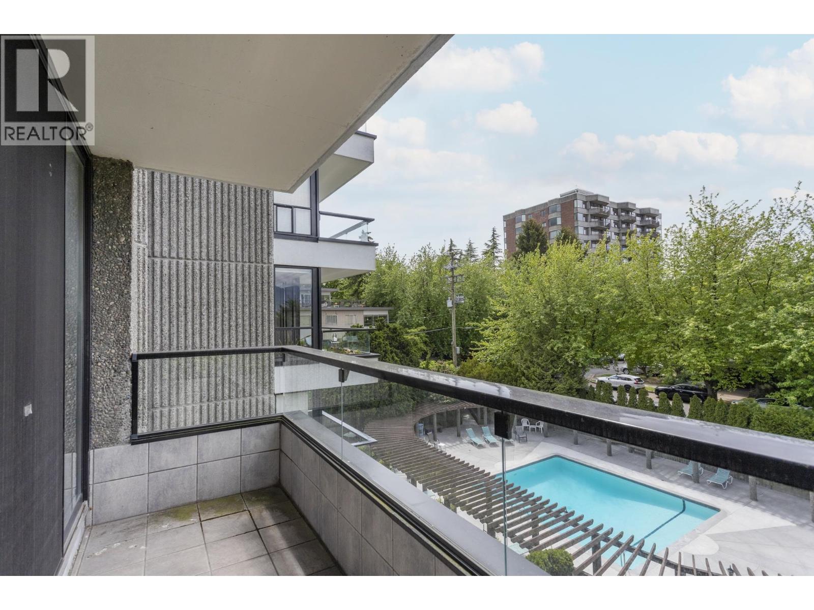 408 2370 W 2ND AVENUE, Vancouver, British Columbia