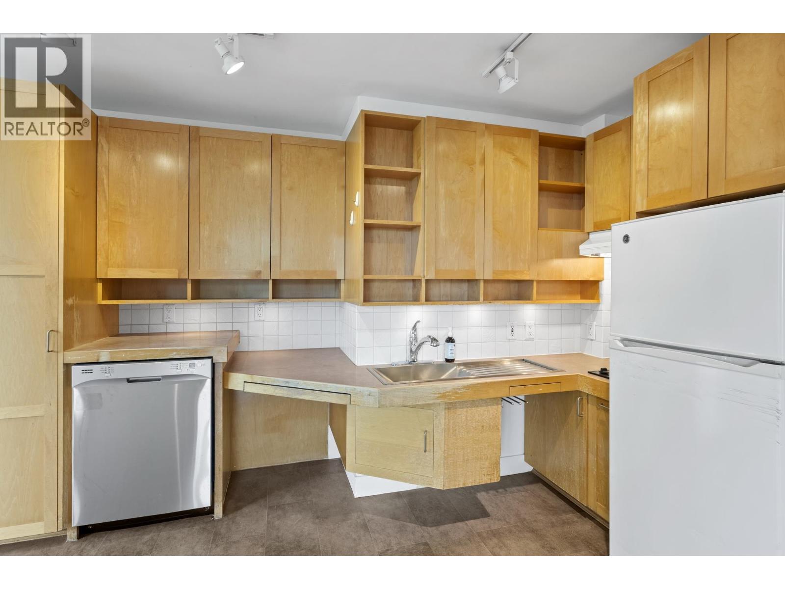 408 2370 W 2nd Avenue, Vancouver, British Columbia  V6K 1J2 - Photo 10 - R3126480