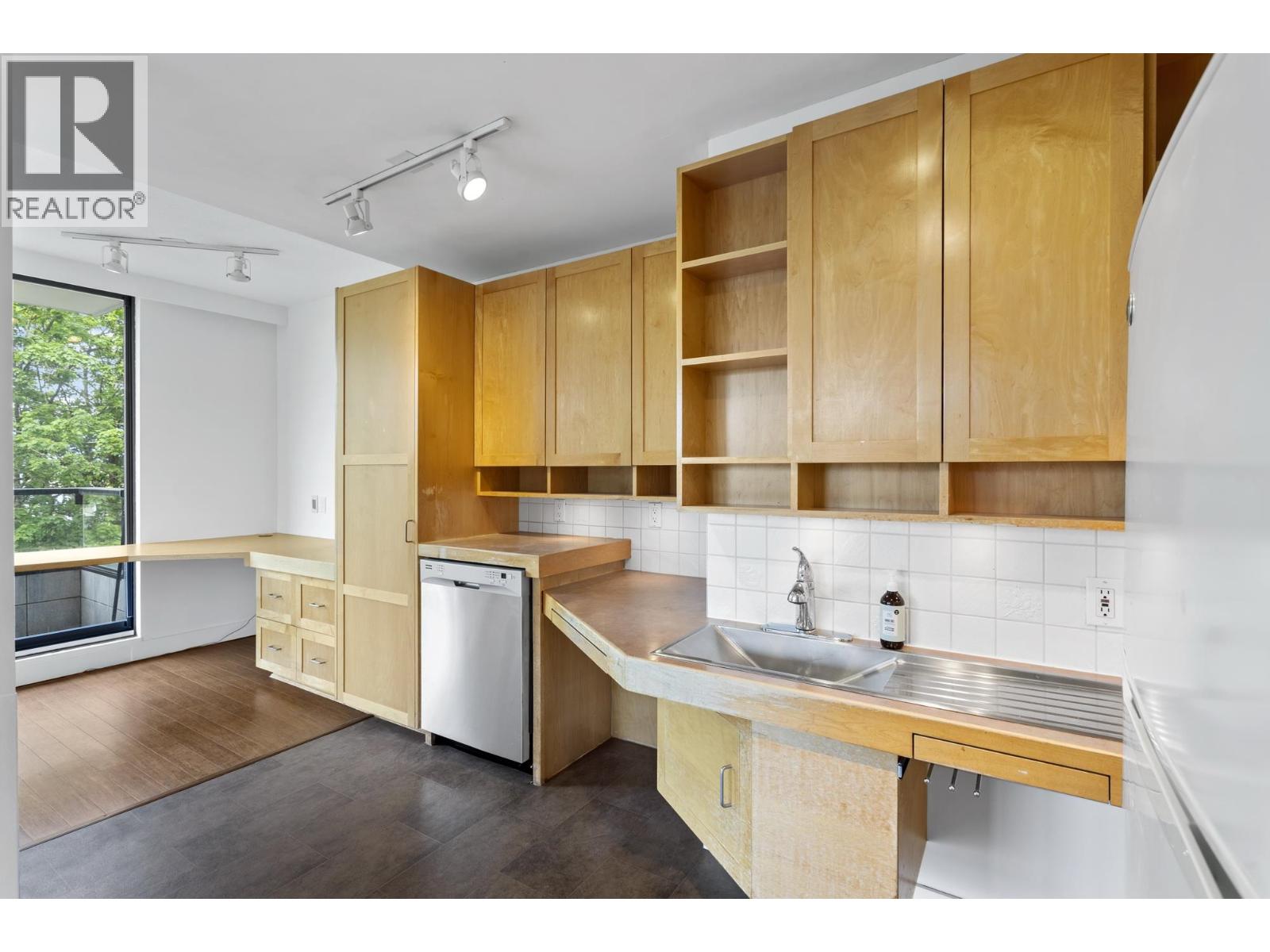 408 2370 W 2nd Avenue, Vancouver, British Columbia  V6K 1J2 - Photo 11 - R3126480
