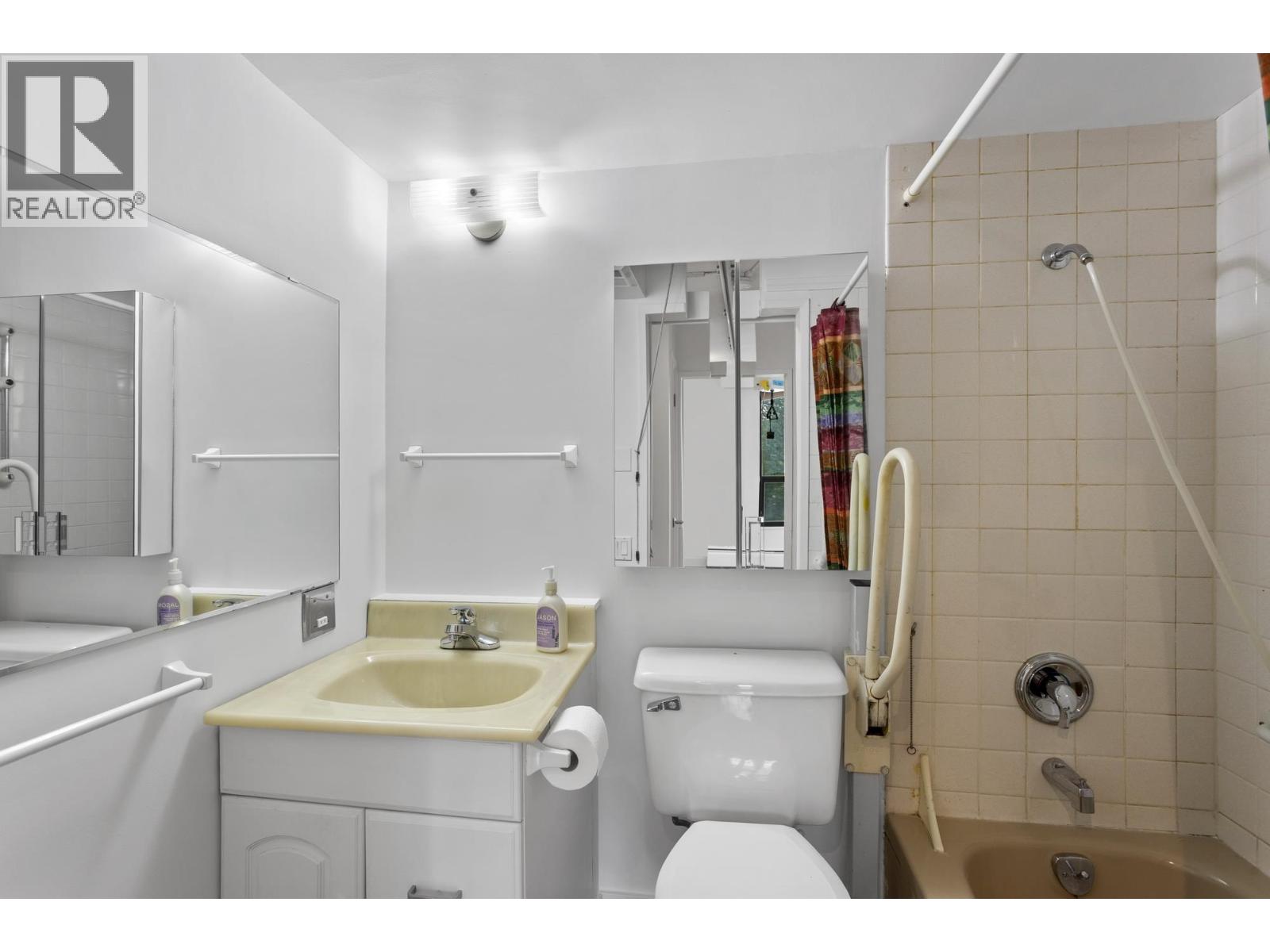 408 2370 W 2nd Avenue, Vancouver, British Columbia  V6K 1J2 - Photo 16 - R3126480