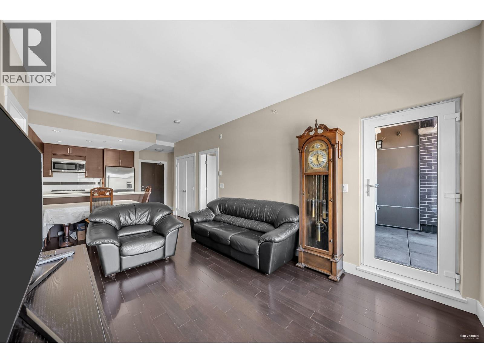 301 4710 Hastings Street, Burnaby, British Columbia  V5C 2K7 - Photo 11 - R3126490