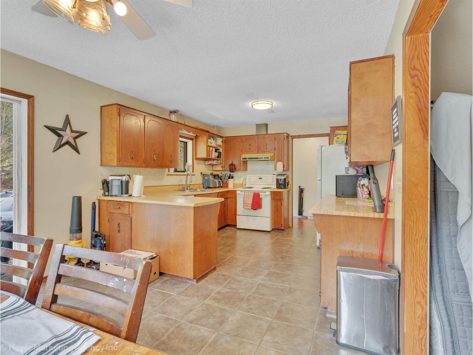 20107 Beacon Road, Hope, Hope, British Columbia  V0X 1L0 - Photo 6 - R3111335