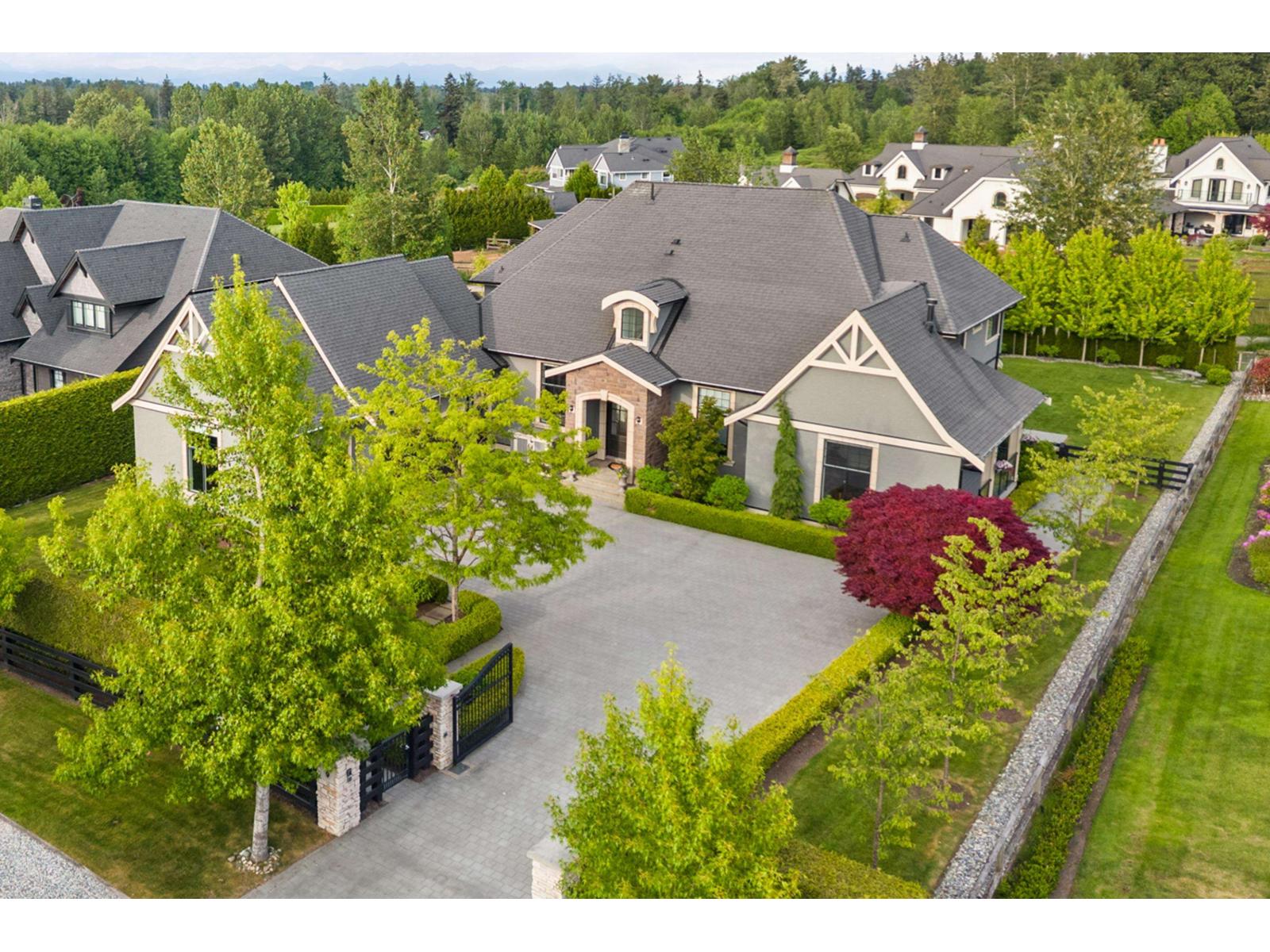 350 198th Street, Langley, British Columbia V2Z 0A6 - Photo 1 - R3125855