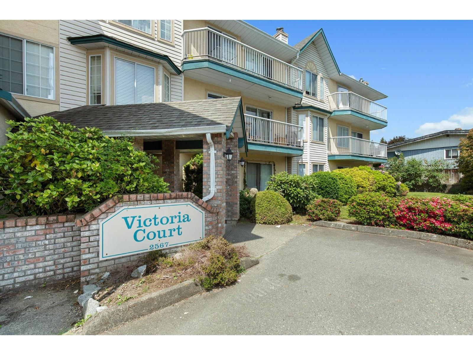 302 2567 VICTORIA STREET, Abbotsford, British Columbia
