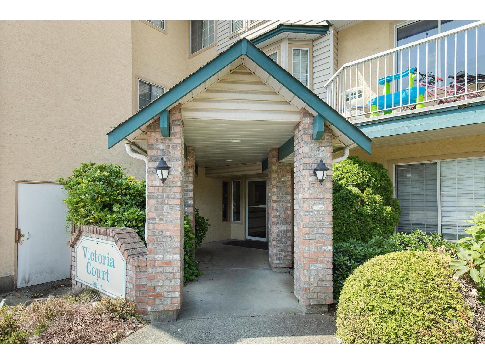 302 2567 Victoria Street, Abbotsford, British Columbia V2T 2T4 - Photo 5 - R3124989
