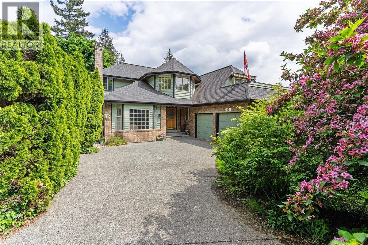 2471 Mowat Place, North Vancouver, British Columbia V7H 2X2 - Photo 1 - R3126454