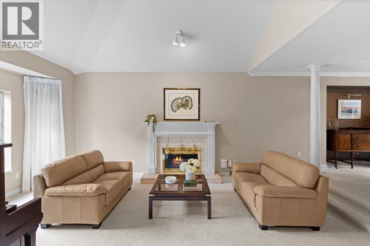 2471 Mowat Place, North Vancouver, British Columbia V7H 2X2 - Photo 6 - R3126454