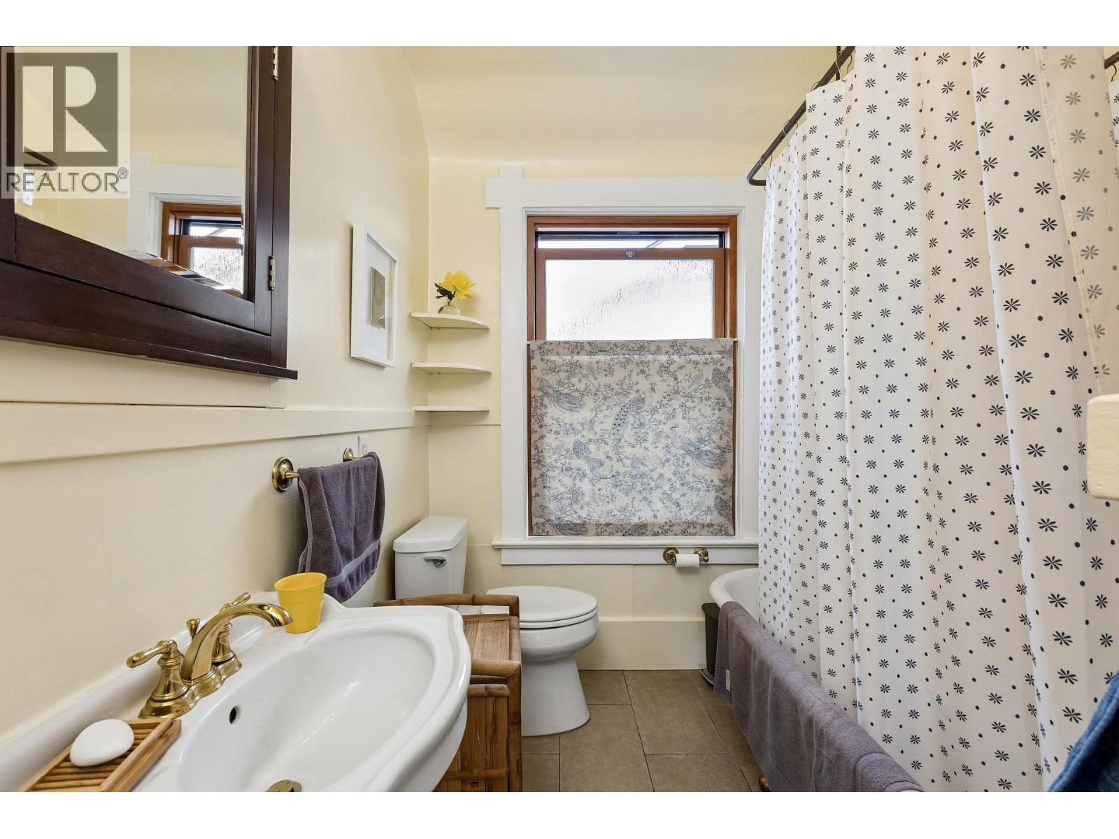 534 E 7th Street, North Vancouver, British Columbia  V7L 1S3 - Photo 14 - R3126458