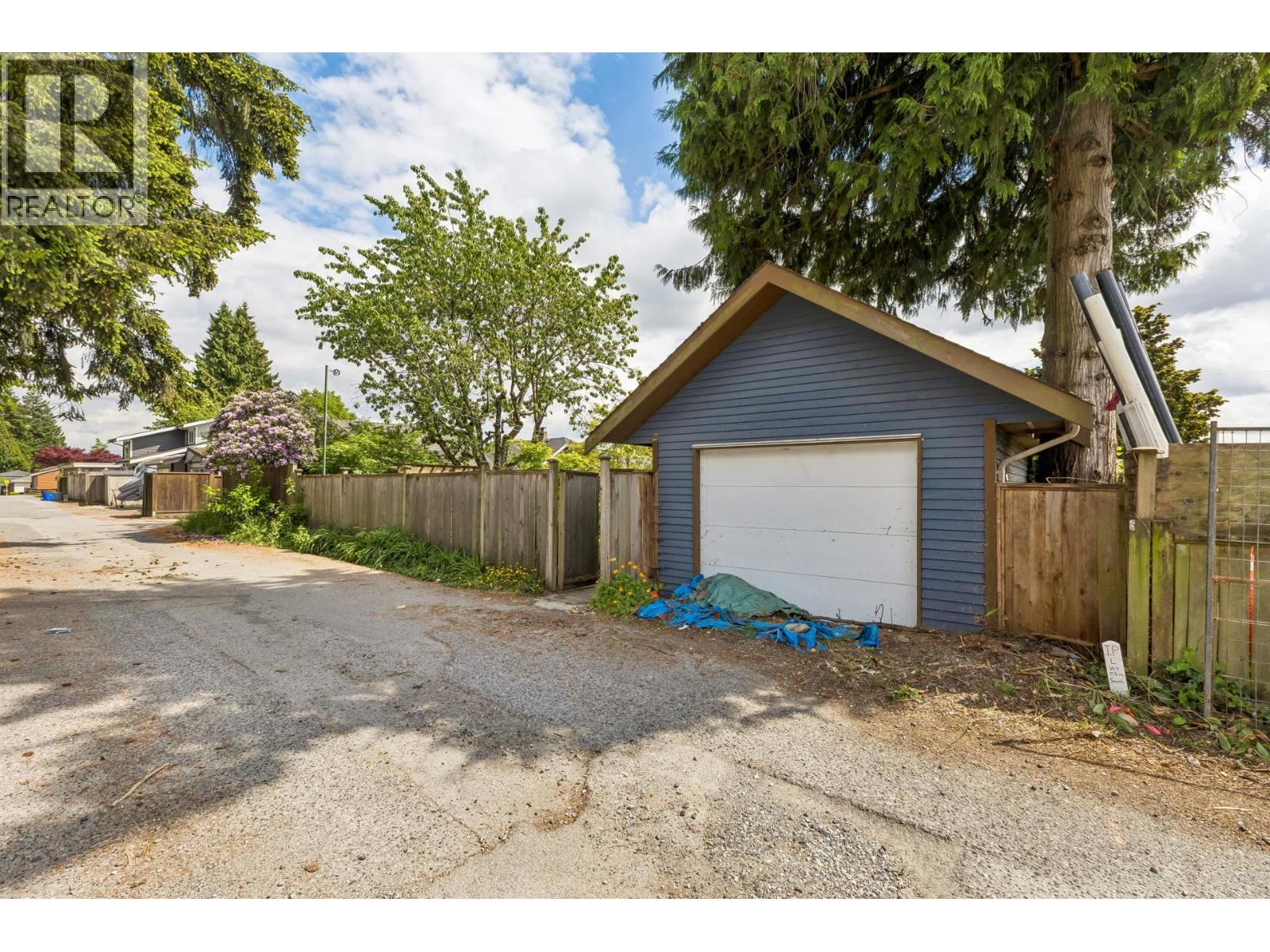 534 E 7th Street, North Vancouver, British Columbia  V7L 1S3 - Photo 32 - R3126458