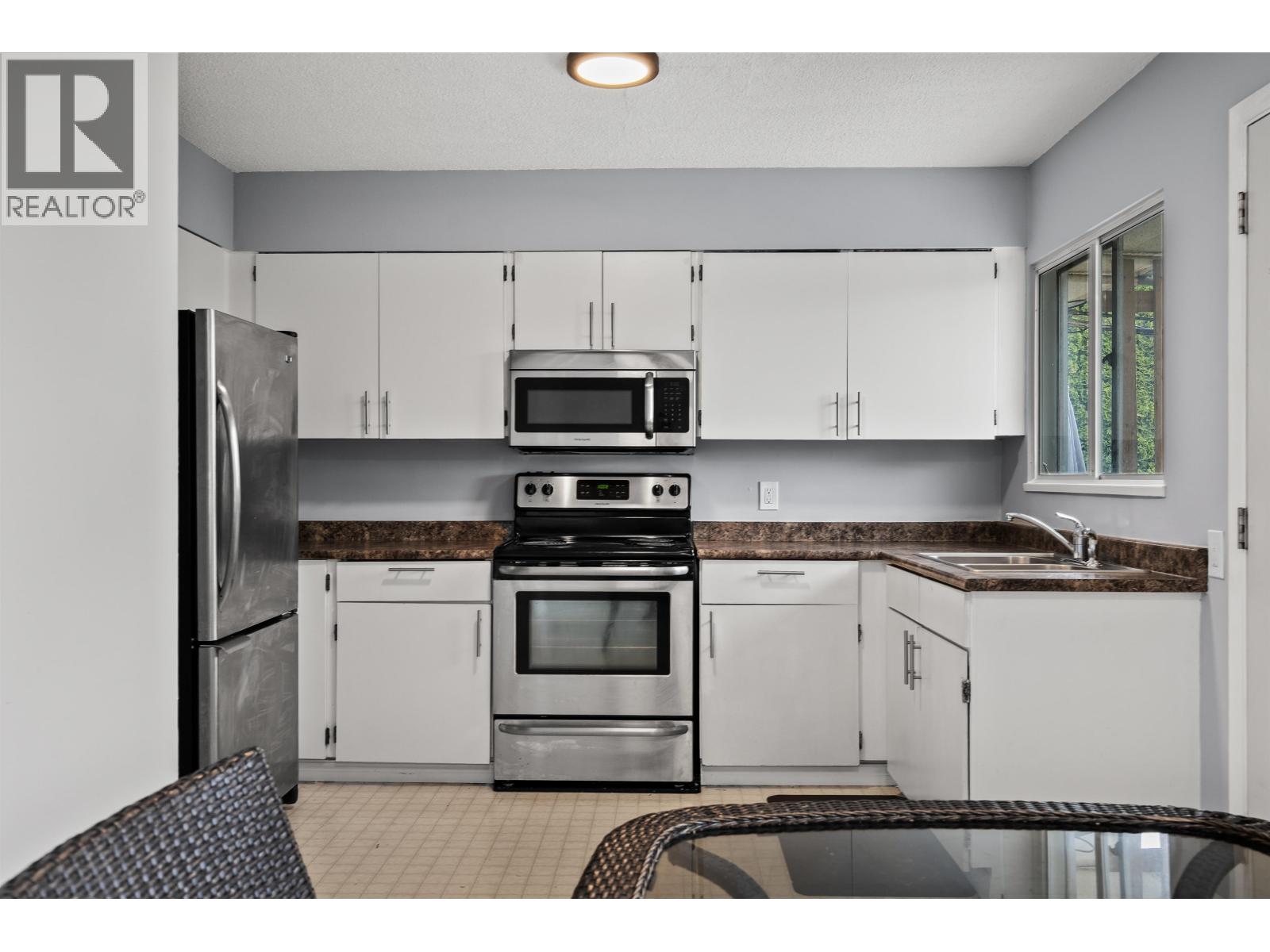 443-445 W Keith Road, North Vancouver, British Columbia  V7M 1M2 - Photo 33 - R3126468