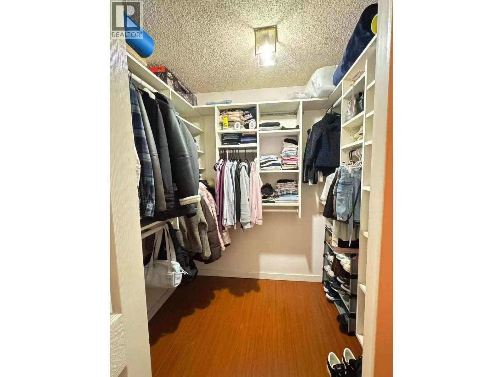 204 5790 Patterson Avenue, Burnaby, British Columbia  V5H 4H6 - Photo 11 - R3126459