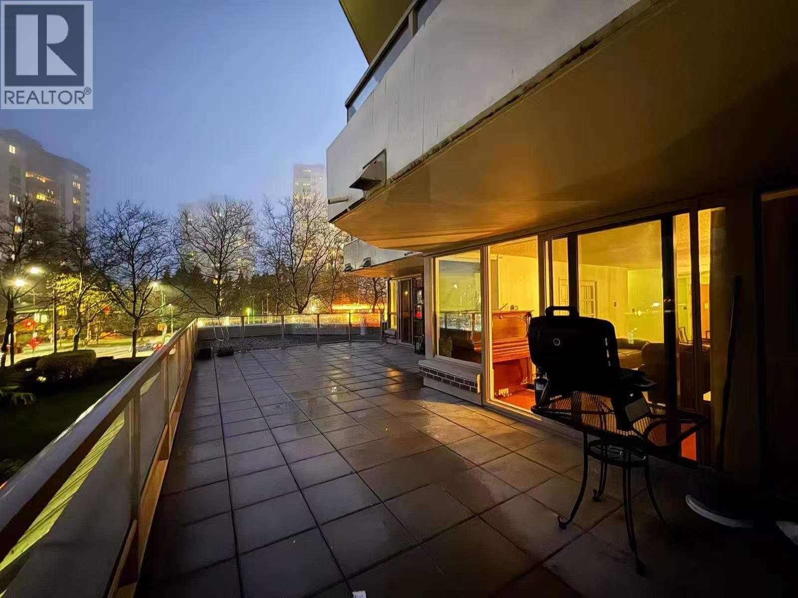 204 5790 Patterson Avenue, Burnaby, British Columbia  V5H 4H6 - Photo 12 - R3126459