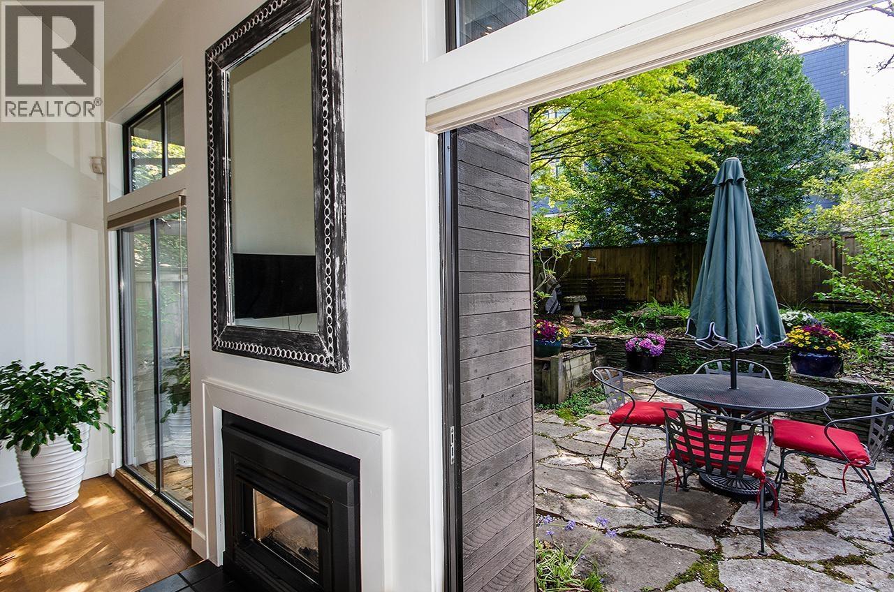 Th 2324 W 6th Avenue, Vancouver, British Columbia  V6K 1V9 - Photo 5 - R3126472
