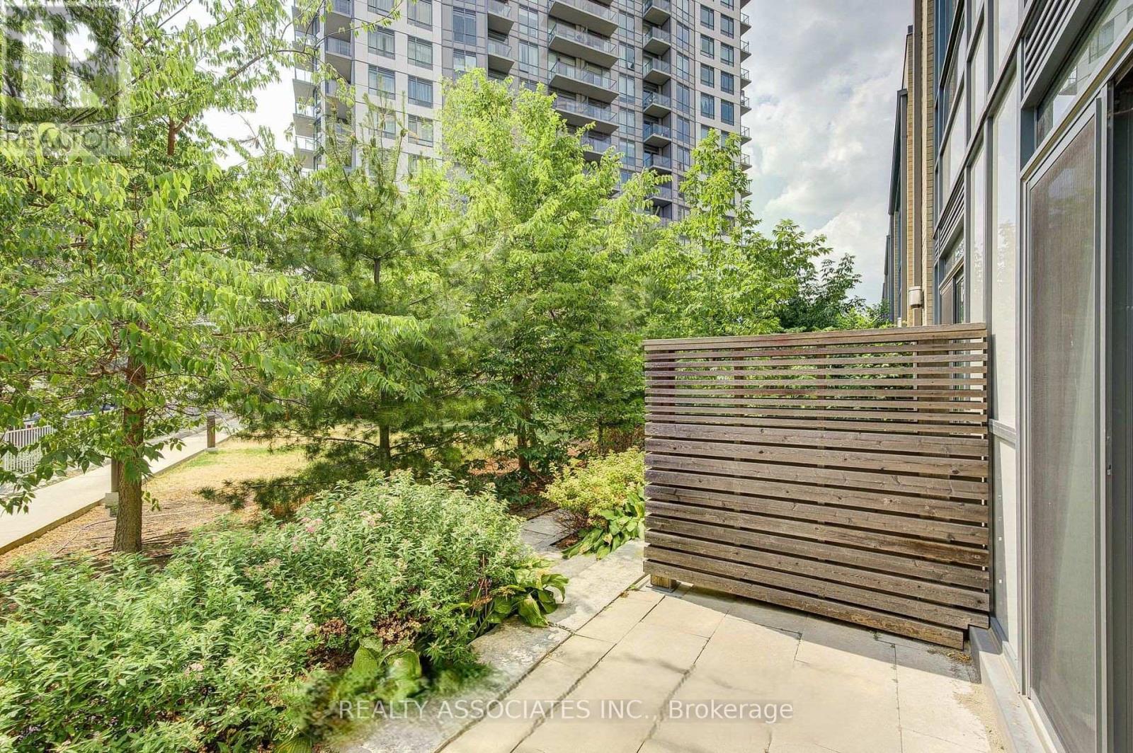Th19 - 215 Bonis Avenue, Toronto, Ontario  M1T 3W6 - Photo 16 - E13158062