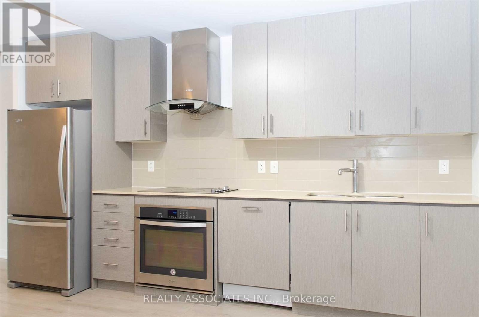 Th19 - 215 Bonis Avenue, Toronto, Ontario  M1T 3W6 - Photo 4 - E13158062