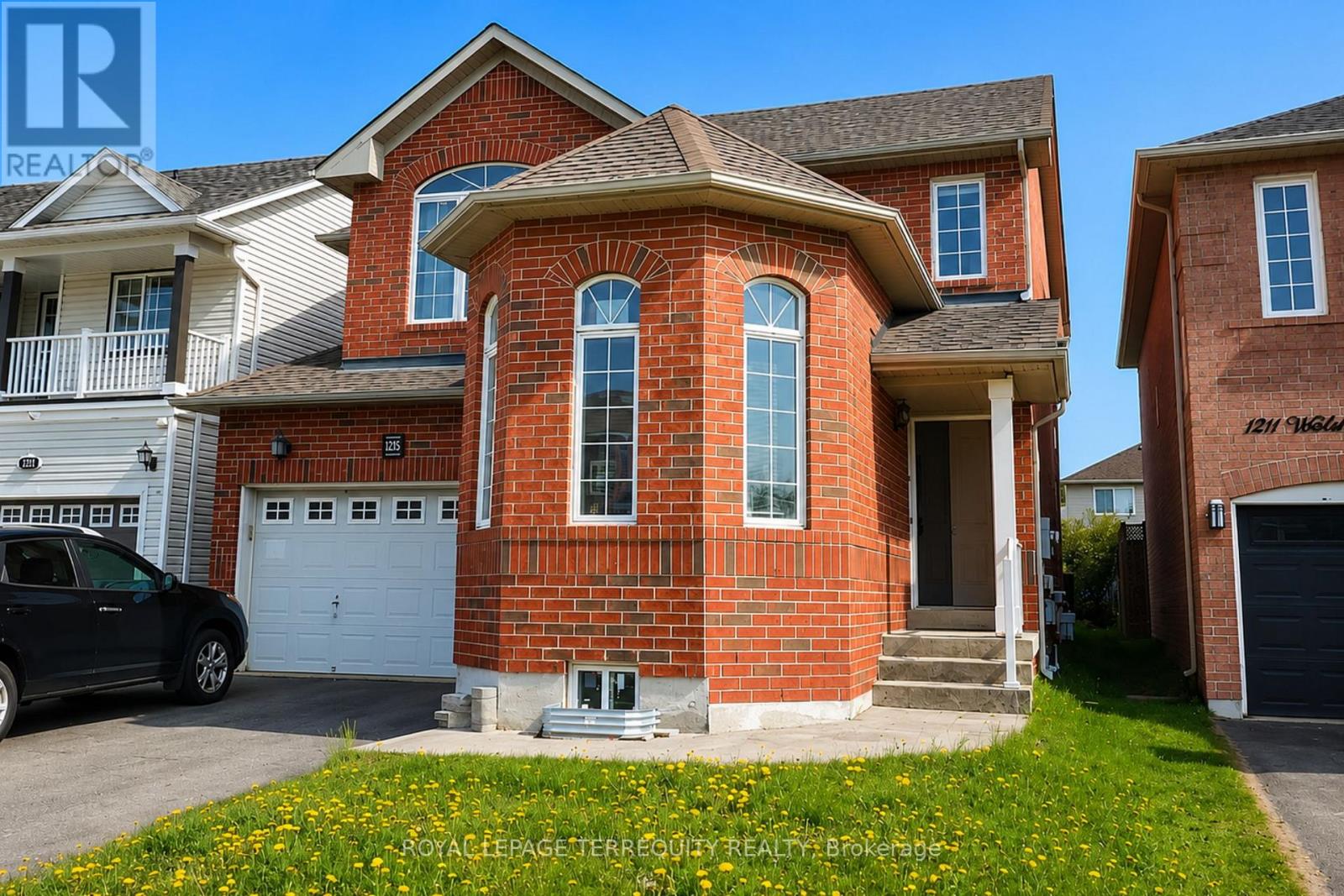 UPPER - 1215 WADEBRIDGE CRESCENT, Oshawa, Ontario
