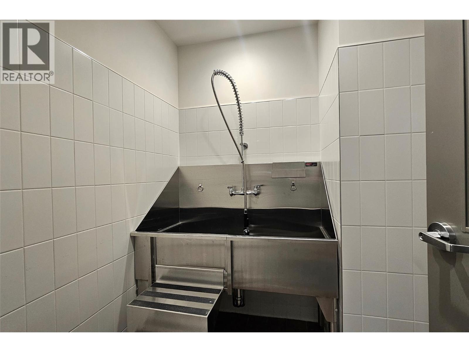 3340 Lakeshore Road Unit# 514, Kelowna, British Columbia  V1W 0H6 - Photo 31 - 10374412