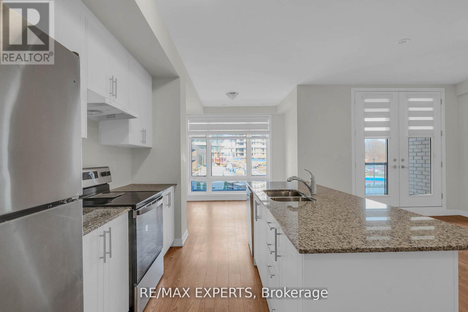 34 Dandara Gate, Vaughan, Ontario  L4L 0B6 - Photo 17 - N13158168
