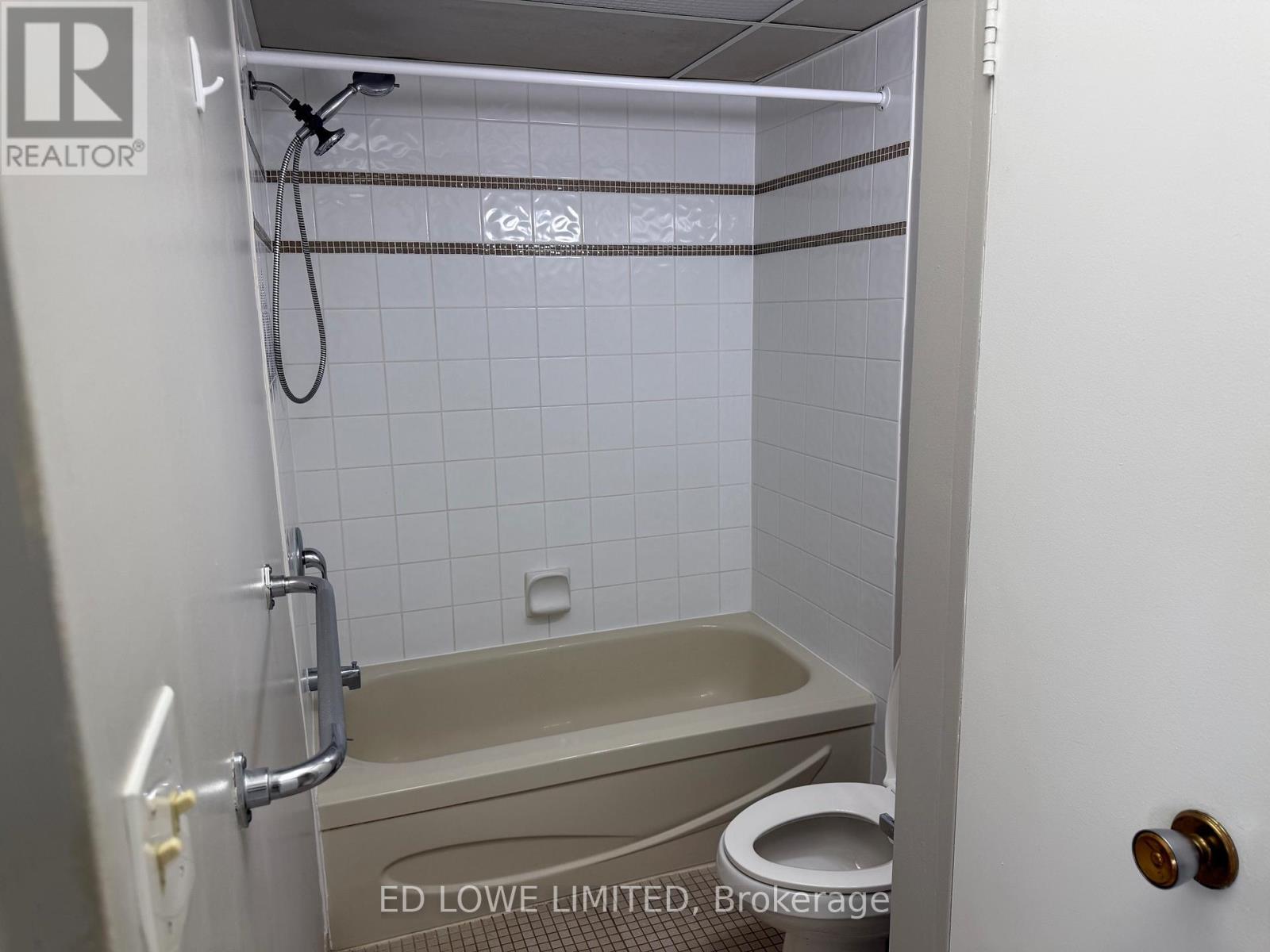 401 - 7 Fittons Road E, Orillia, Ontario L3V 5E8 - Photo 9 - S13158112