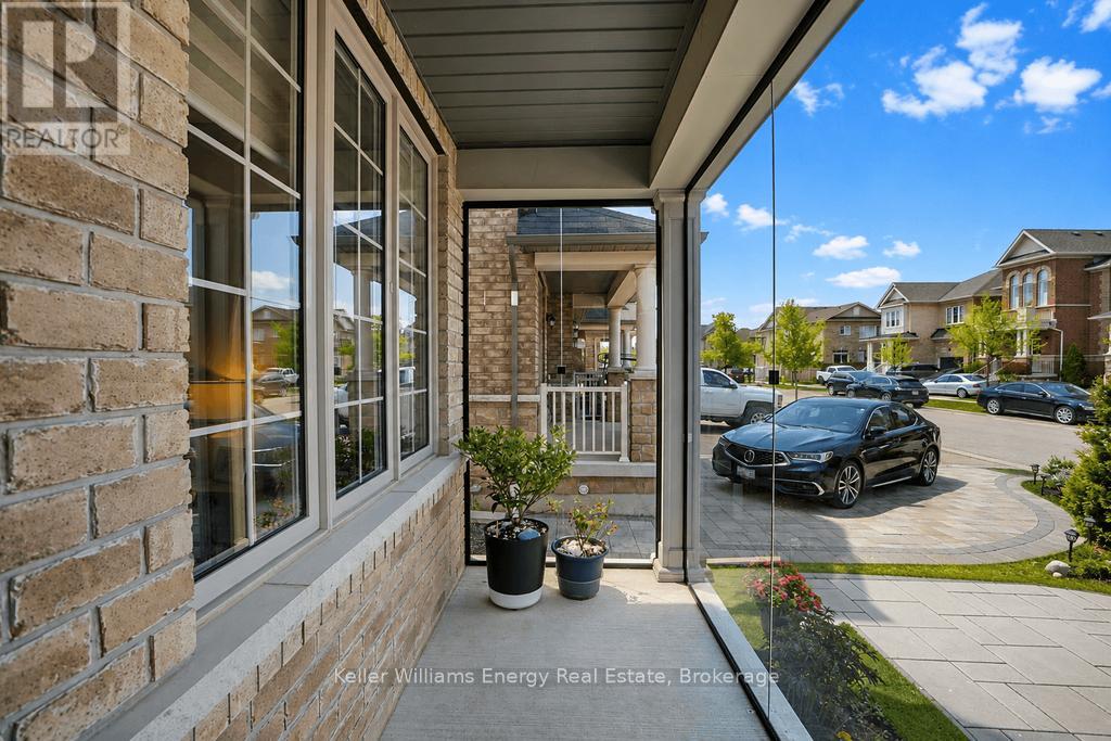270 Kincardine St Street, Vaughan, Ontario  L4H 4H8 - Photo 5 - N13157998
