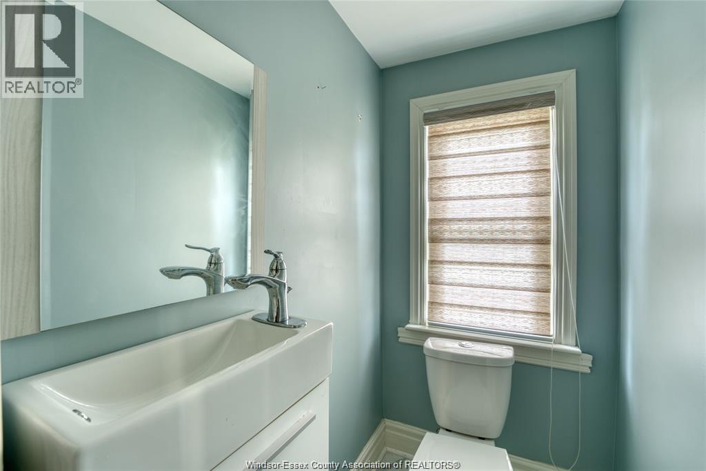4906 Howard Avenue, Tecumseh, Ontario N9H 1C9 - Photo 26 - 26011789
