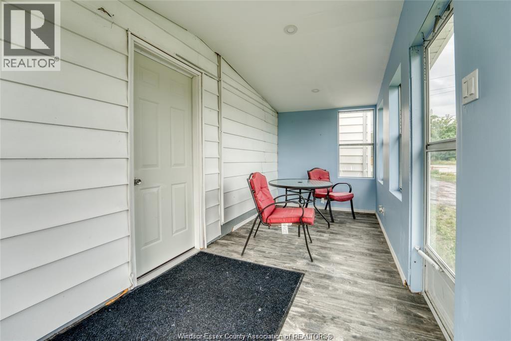 4906 Howard Avenue, Tecumseh, Ontario N9H 1C9 - Photo 30 - 26011789