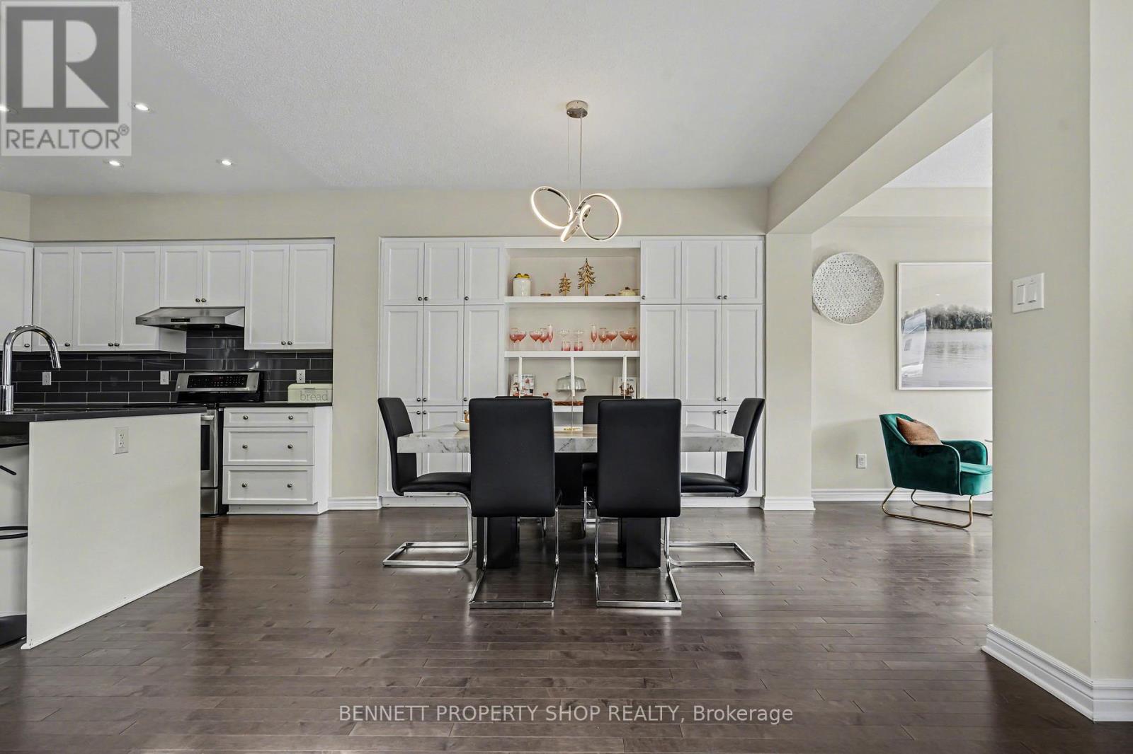 554 Stargazer Crescent, Ottawa, Ontario  K4M 0H2 - Photo 5 - X12936836