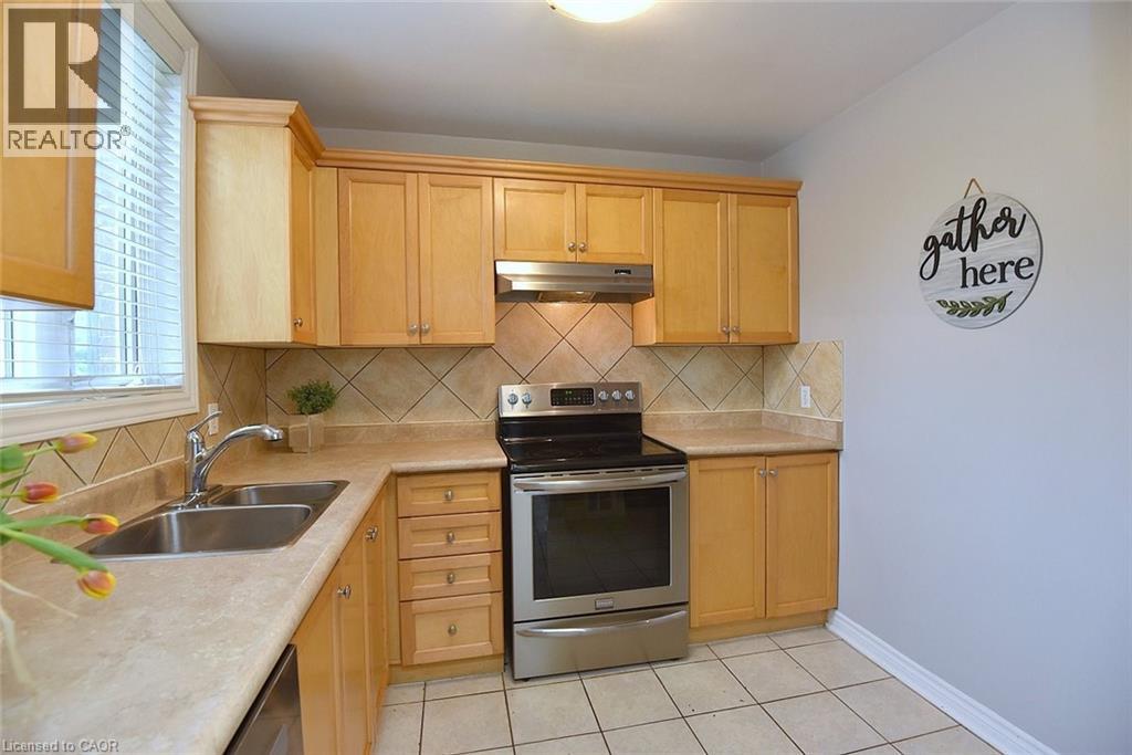206 East 14th Street, Hamilton, Ontario  L9A 4B6 - Photo 13 - 40831020