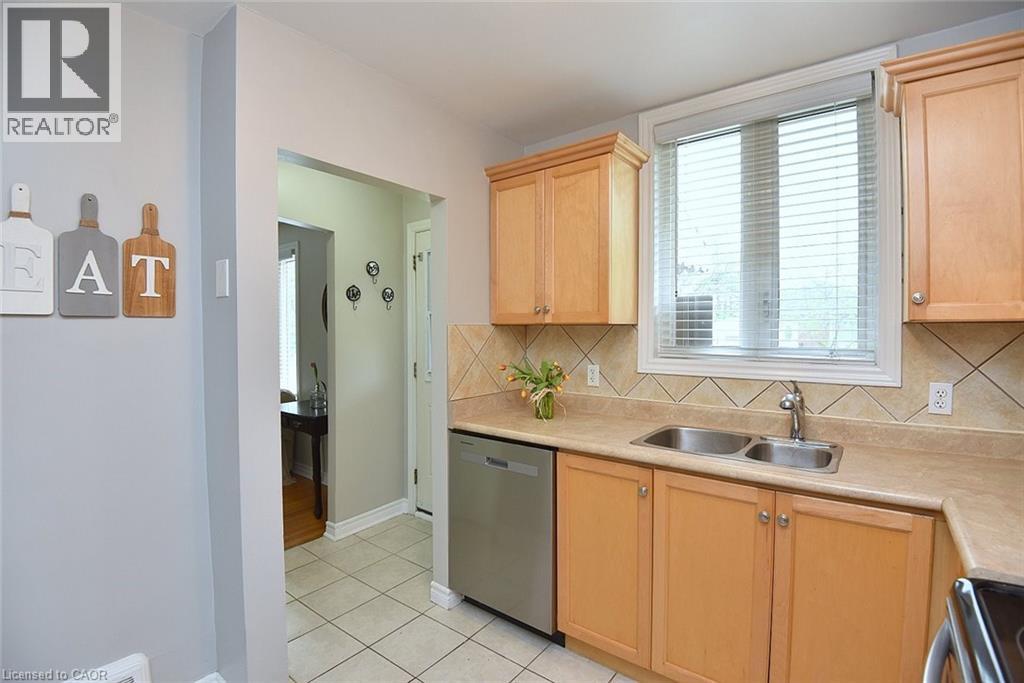 206 East 14th Street, Hamilton, Ontario  L9A 4B6 - Photo 16 - 40831020