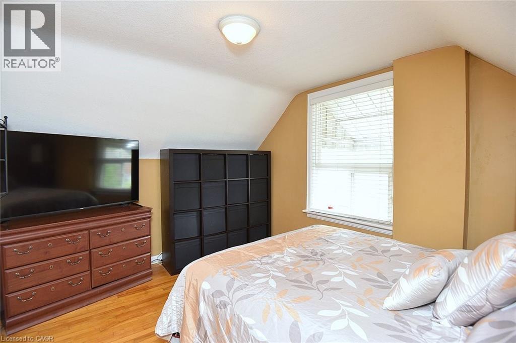 206 East 14th Street, Hamilton, Ontario  L9A 4B6 - Photo 21 - 40831020