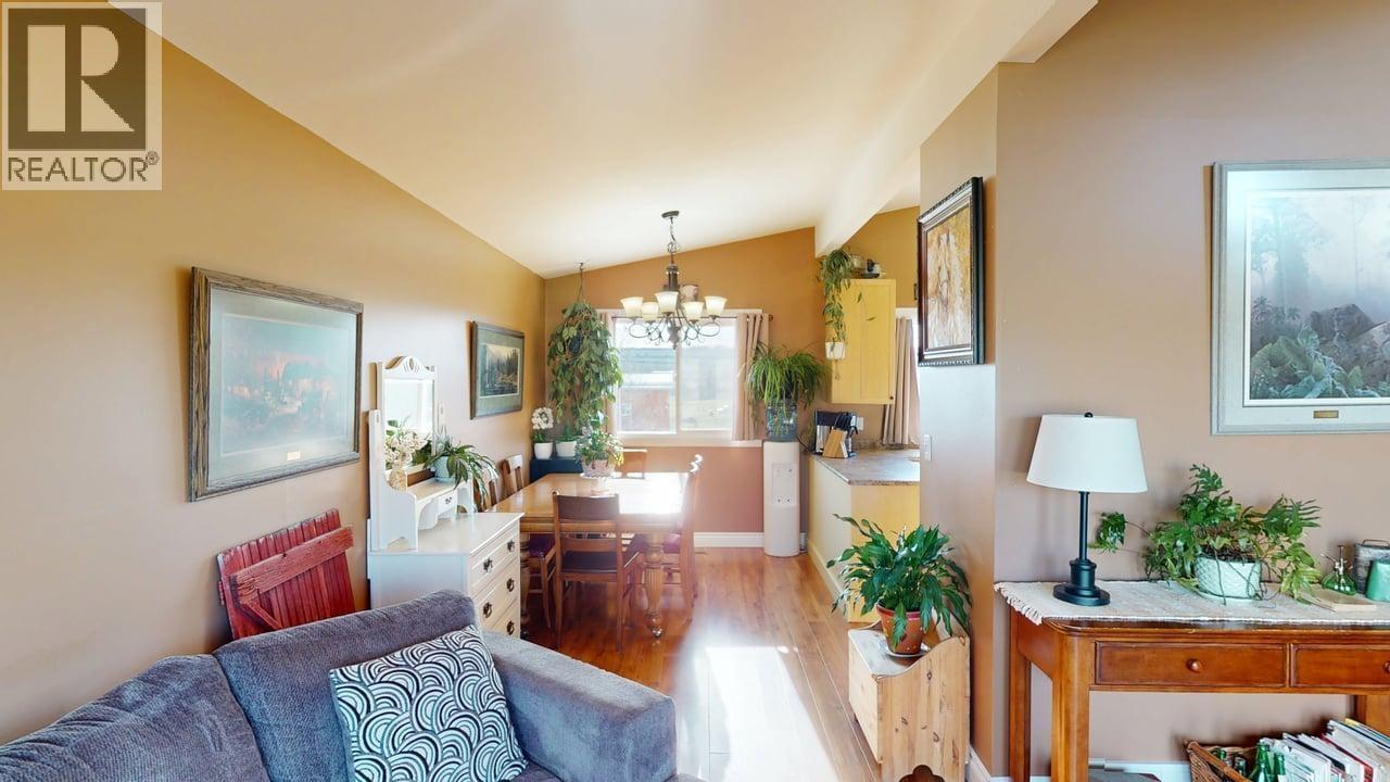 15256 271 Road, Fort St. John, British Columbia  V1J 4M6 - Photo 12 - R3125813