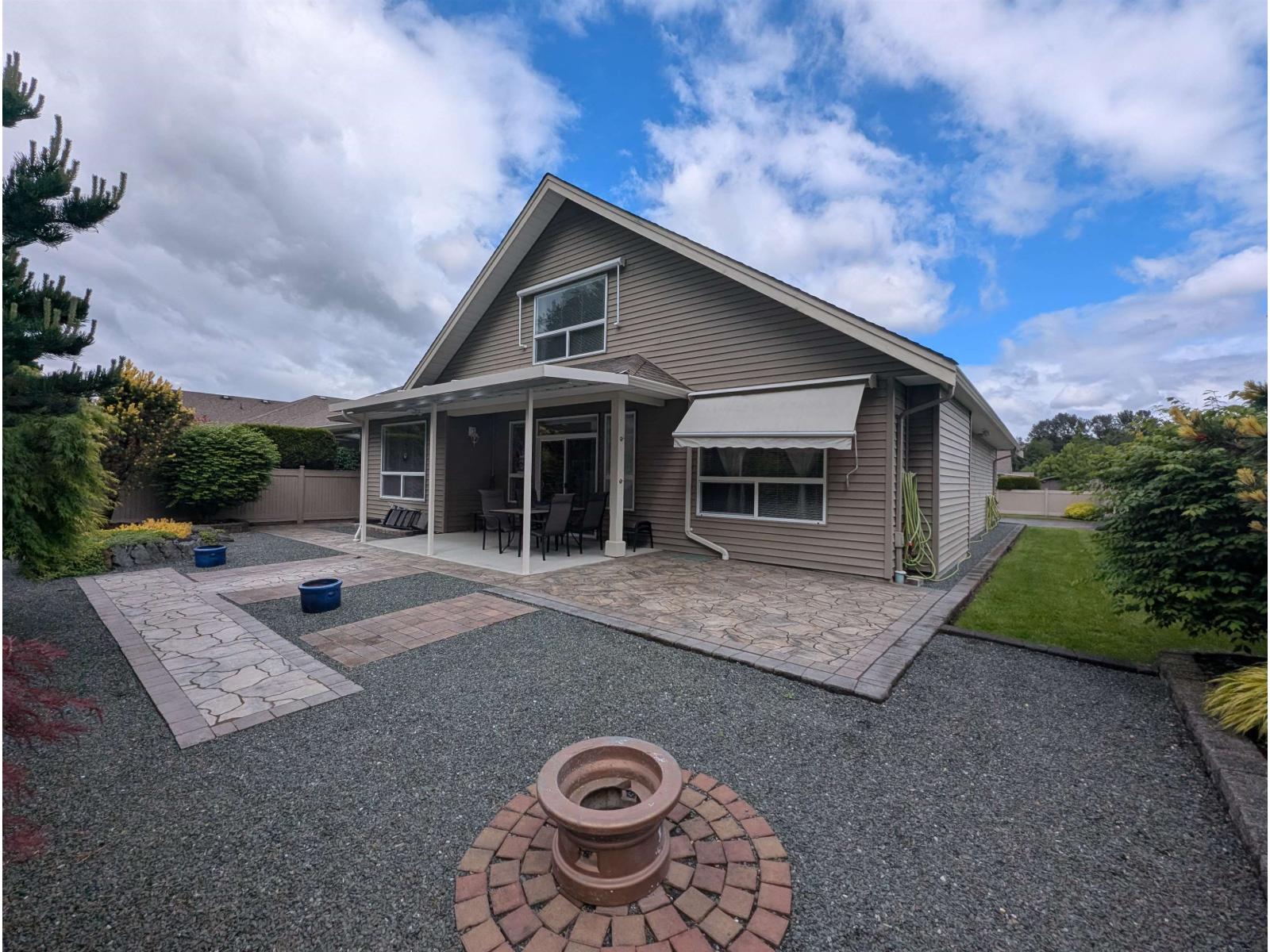 46570 Hearthstone Street, Sardis South, Chilliwack, British Columbia  V2R 0E2 - Photo 40 - R3126440