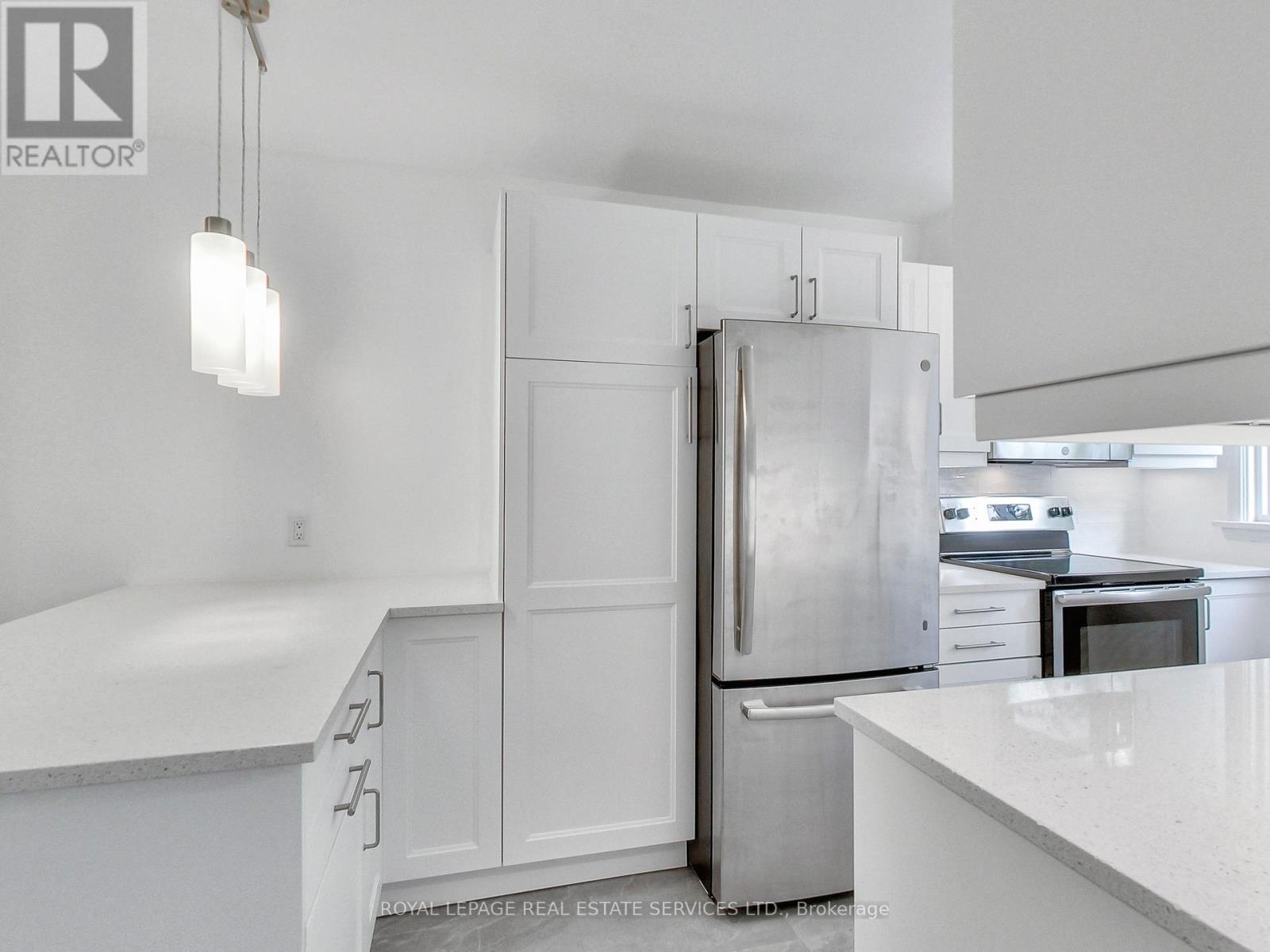 3 - 363 Dalesford Road, Toronto, Ontario  M8Y 1H1 - Photo 11 - W13158050