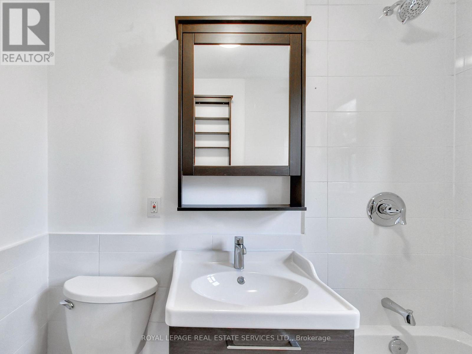 3 - 363 Dalesford Road, Toronto, Ontario  M8Y 1H1 - Photo 23 - W13158050