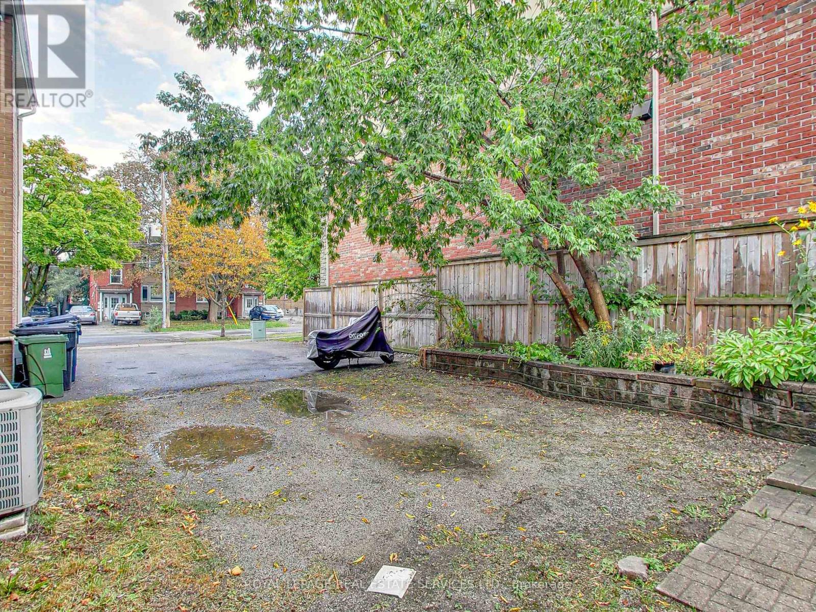 3 - 363 Dalesford Road, Toronto, Ontario  M8Y 1H1 - Photo 25 - W13158050