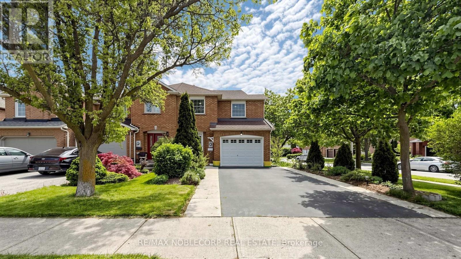 2240 SHIPWRIGHT ROAD, Oakville, Ontario