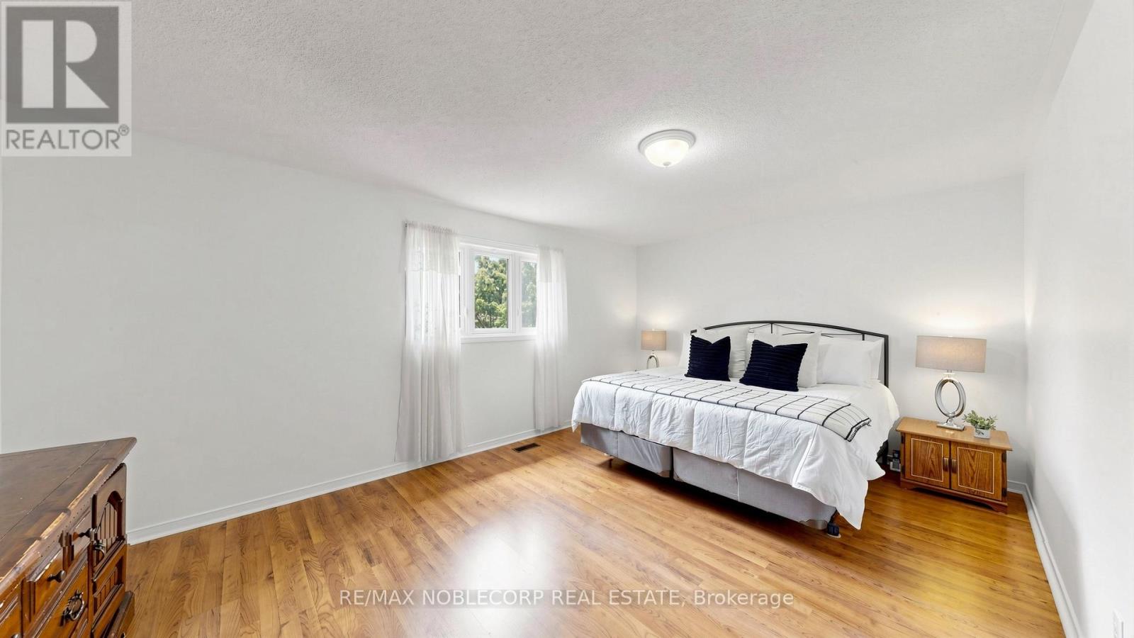 2240 Shipwright Road, Oakville, Ontario  L6M 3B1 - Photo 16 - W13158056