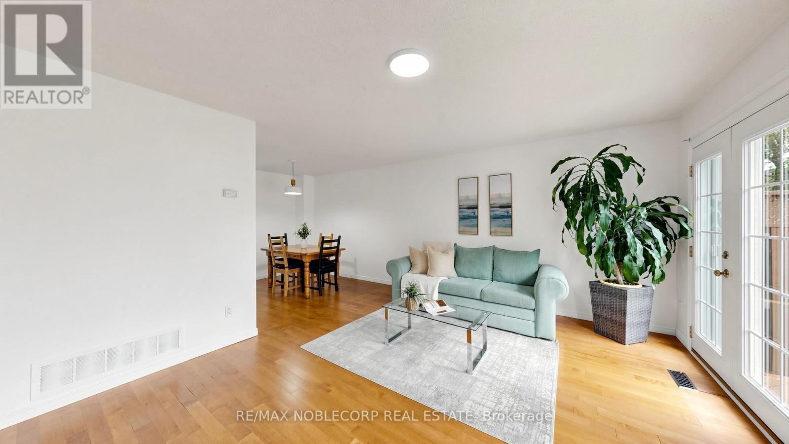 2240 Shipwright Road, Oakville, Ontario  L6M 3B1 - Photo 6 - W13158056