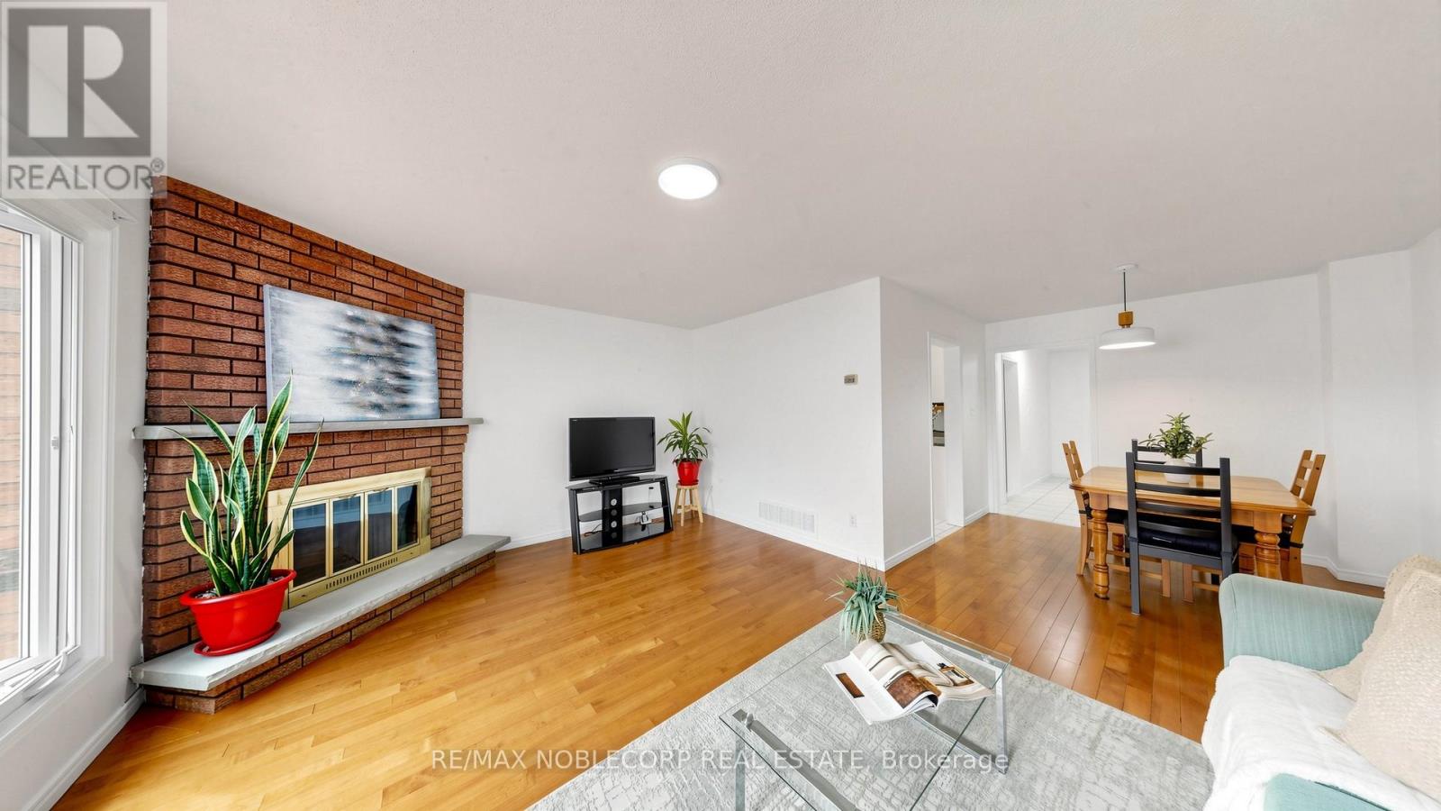 2240 Shipwright Road, Oakville, Ontario  L6M 3B1 - Photo 7 - W13158056